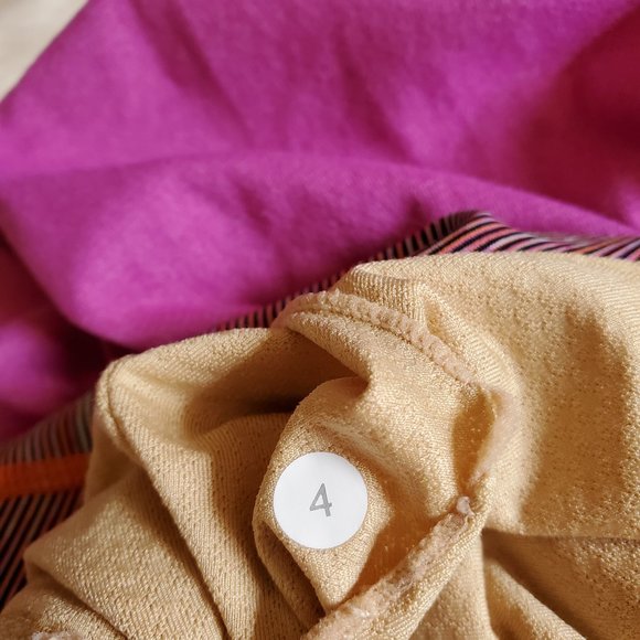 Lululemon Power Dance Striped Tank Top Size 4 EUC - Picture 13 of 16